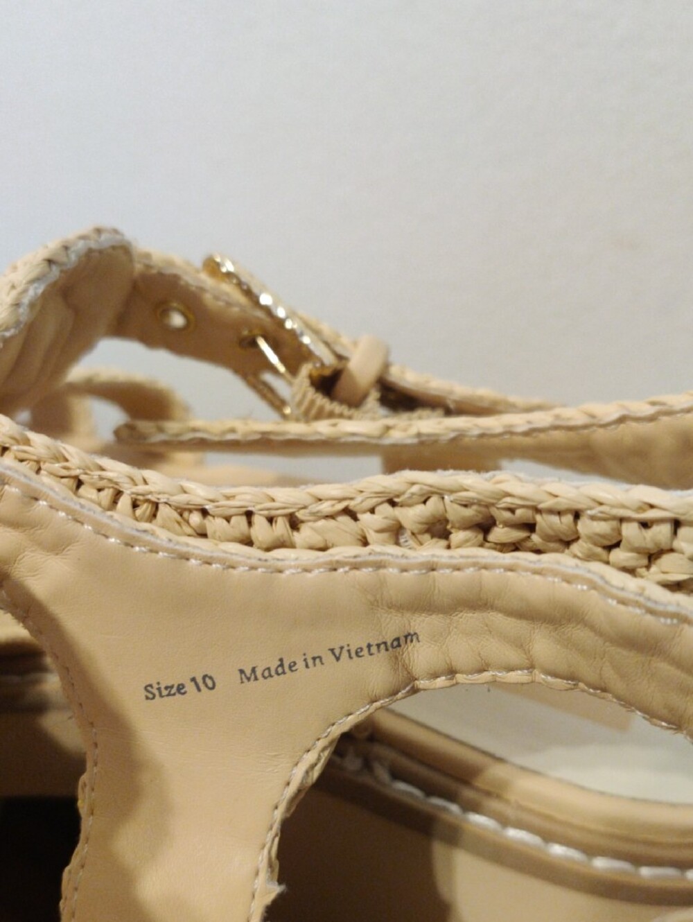 Dolce Vita Cream Woven Platform Sandals - Picture 5 of 16